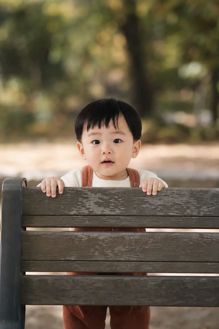 공원 벤치 까꿍
